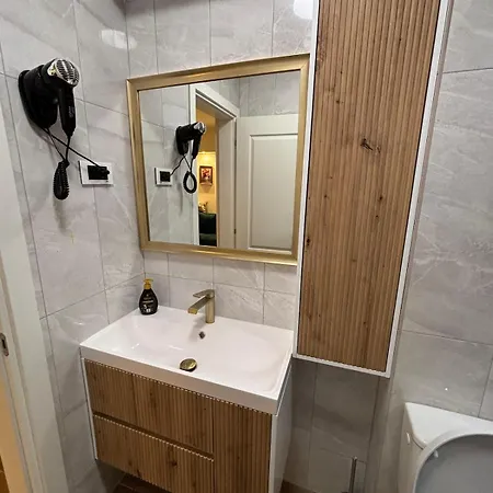 Apartment Premium Classic Style - Modern Comfort - Fantasy Park