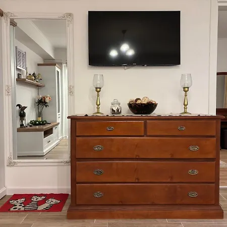 Premium Classic Style - Modern Comfort - Fantasy Park Apartment